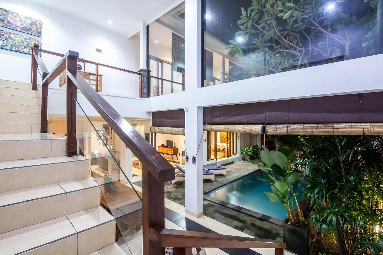 3-Br Private Pool Villa Kayu Aya Seminyak Walk To Beach  سمينياك